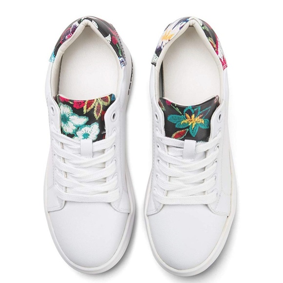 Women's m Platform High-Top Sneaker Hidden Heel - Picture 2 of 3